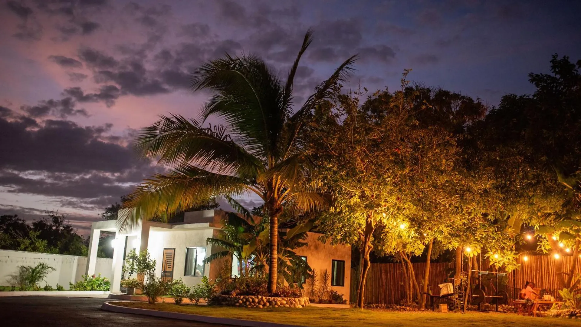 Ods Oasis Hotel Bel Retiro Guest house