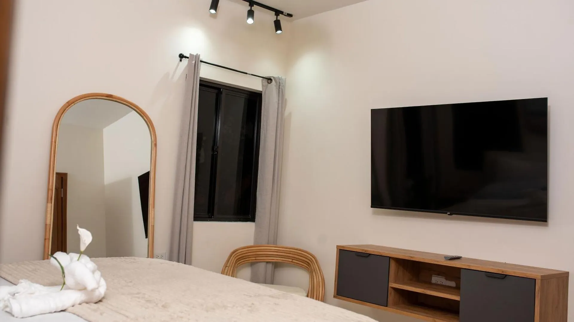 Ods Oasis Hotel Bel Retiro 0*,